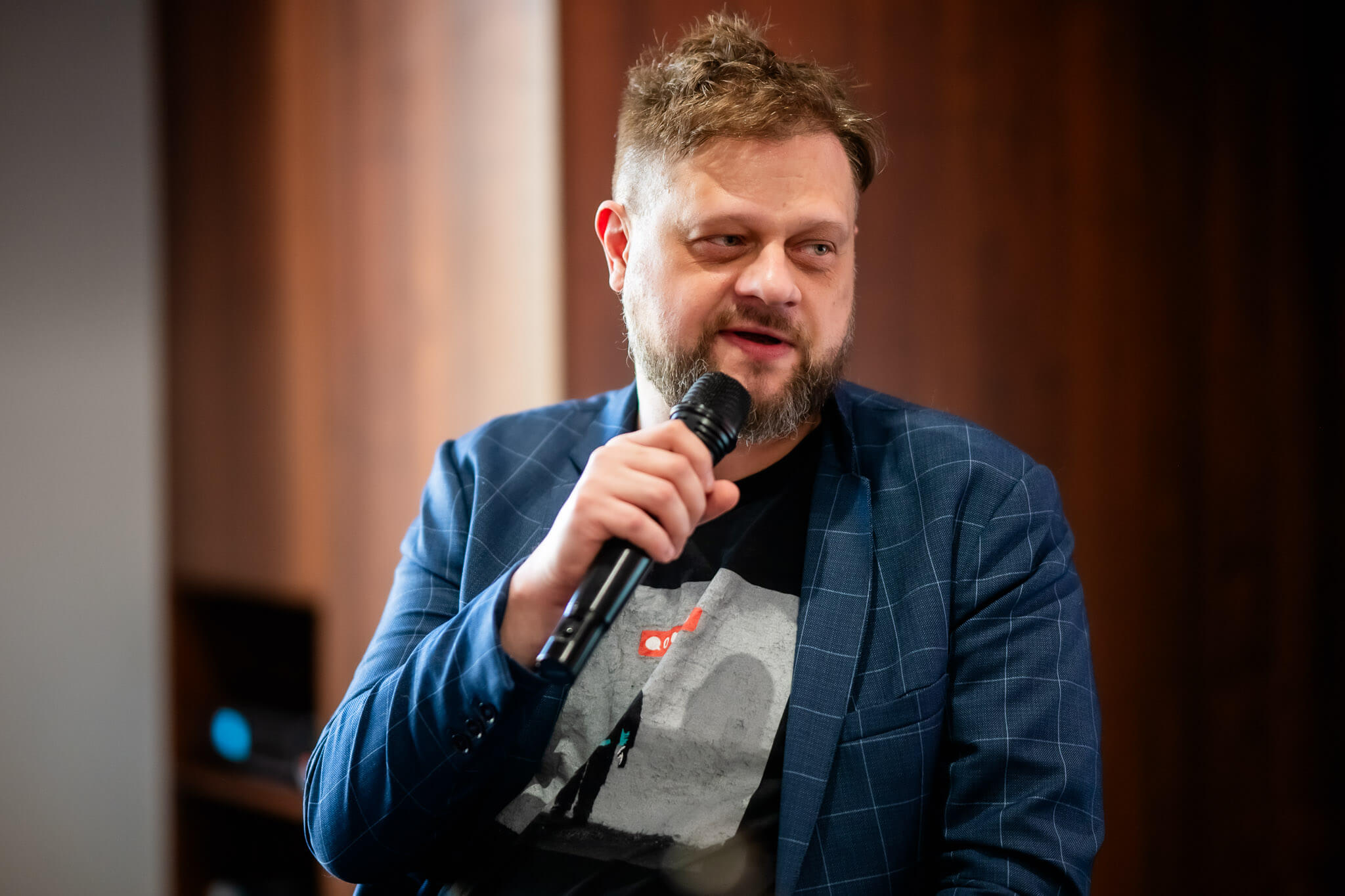 Grzegorz Giedrys prowadzi IV panel